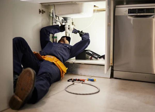 Experienced Plumber Edmond for Pipe Repair and Replacement